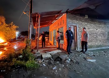 Personel gabungan Polrestabes Medan patroli skala besar di kawasan Jermal, Kecamatan Percut Sei Tuan (Foto Ist)