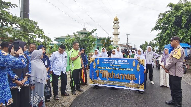 Personil Polsek Gunung Malela Kawal 400 Peserta Pawai Tahun Baru Islam 1 Muharram 1448 H