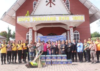 Kapolres Simalungun AKBP Marganda Aritonang, S.H. S.I.K., M.M saat berikan Baksos