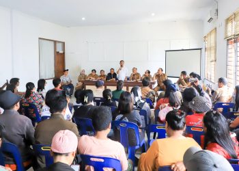 Pemko Pematangsiantar gelar pertemuan bersama ratusan pedagang korban kebakaran Pasar Dwikora di Kantor Camat Siantar Utara