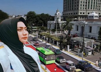 Anggota DPRD Medan Lailatul Badri-Bus Rapid Transit (BRT).  (Foto Ist)