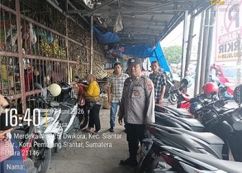 Kasub Sektor Pasar Horas AIPTU Edi Syahputra SH tingkatkan patroli jalan kaki di pasar horas
