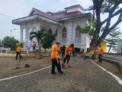 Polres Tanjungbalai Gelar Aksi Bersih Bersih Gerakan Indonesia Asri