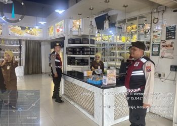 Personil Sat Samapta Polres Pematangsiantar saat Patroli R4