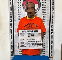 Tersangka CA dan barang bukti diamankan di Sat Resnarkoba Polres Pematangsiantar