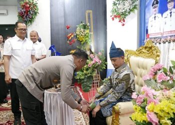 Kapolres Tanjungbalai AKBP Welman Feri, S.I.K, M.I.K Hadiri Acara Adat Upah-Upah Wadan Koderal I