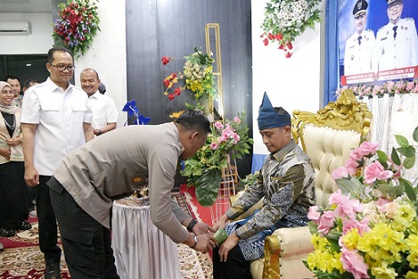 Kapolres Tanjungbalai AKBP Welman Feri, S.I.K, M.I.K Hadiri Acara Adat Upah-Upah Wadan Koderal I