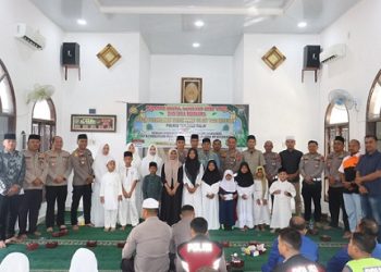 Polres Tanjungbalai Gelar Binrohtal dan Santuni Anak Yatim