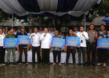 Kapolsek Siantar Martoba AKP Martua Manik SH. MH Hadiri Penyaluran BLT DBHCHT Tahap 1 Kepada Warga Penerima Manfaat