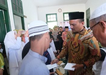 Wali Kota Tanjungbalai H. Mahyaruddin Salim menghadiri Kegiatan Lebaran Anak Yatim dan Disabilitas