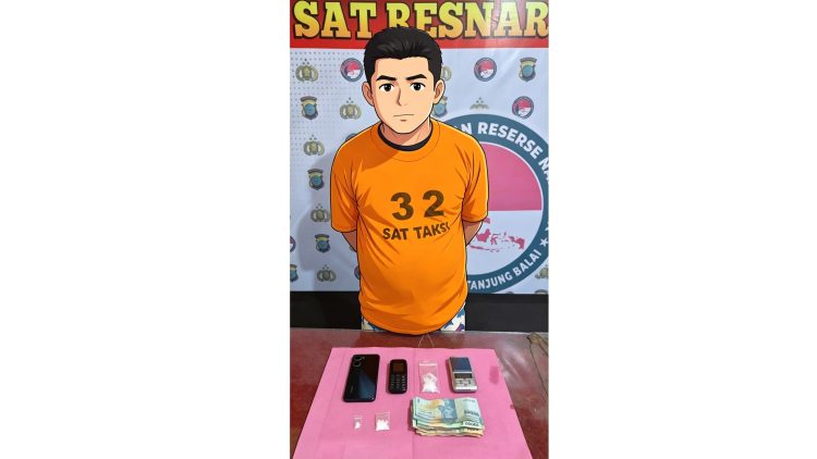 Tersangka R alias Don dan barang bukti