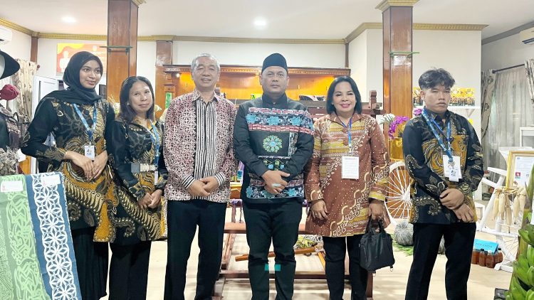 Sekdako Bersama Ketua DPRD Hadiri Pembukaan PRSU dan Resmikan Paviliun Kota Tebing Tinggi