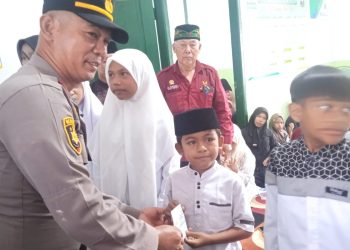 Kapolsek Datuk Bandar, IPTU H. Lion Hutasoit, S.H. M.H hadiri kegiatan pendistribusian santunan Program Pendidikan Tahun 2026