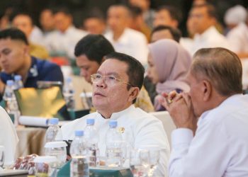 Wali Kota Pematangsiantar Wesly Silalahi SH MKn menghadiri Rakor Asistensi dan Monitoring Penggunaan Tambahan Dana Transfer Ke Daerah (TKD) 2026 yang dibuka Gubernur Sumut Muhammad Bobby Afif Nasution SE MM, di Aula Raja Inal Siregar Kantor Gubernur Sumut