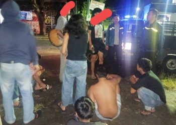 Personil Polsek Siantar Timur respon cepat bubarkan kerumunan Pemuda di Jalan Ksatria Lorong 23 BDB
