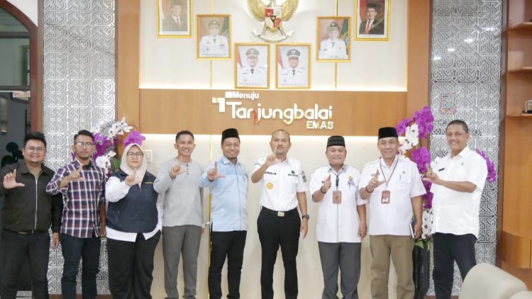 Wali Kota Tanjungbalai menerima audiensi dan kunjungan silaturahmi DPD Lembaga Seni Qasidah Indonesia (LASQI) Kota Tanjungbalai