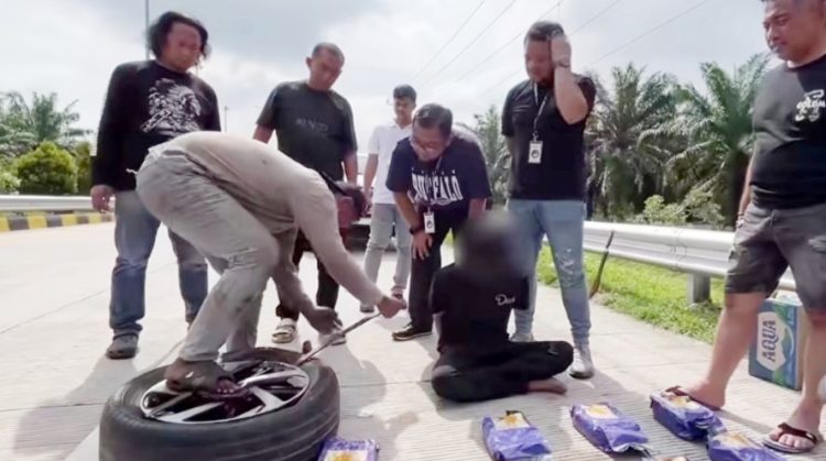 Polisi berhasil menggagalkan upaya penyelundupan 24 Kg sabu di area tol Kisaran. (Foto Ist)