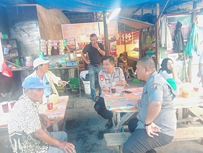 Kasub Sektor Pasar Horas AIPTU Edi Syahputra SH tingkatkan patroli jalan kaki siang hari antisipasi tindak pidana