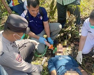 Jenajah korban JHS saat masih di TKP