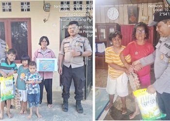 Bhabinkamtibmas Bripka Johannes C. Siregar, SH dan Bripka Dodi A. Siregar menyalurkan bantuan sosial (Bansos) dalam rangka HUT Bhayangkara Ke 80 kepada masyarakat membutuhkan