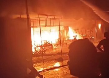 Kebakaran di Pasar Sibolga Nauli, Kelurahan Pancuran Gerobak, Kecamatan Sibolga Kota, Kota Sibolga (Foto Ist)