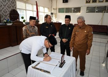 DPRD Kota Tanjungbalai Sahkan Ranperda Pertanggungjawaban Pelaksanaan APBD 2025