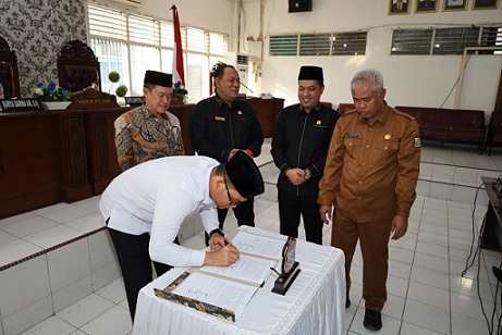 DPRD Kota Tanjungbalai Sahkan Ranperda Pertanggungjawaban Pelaksanaan APBD 2025