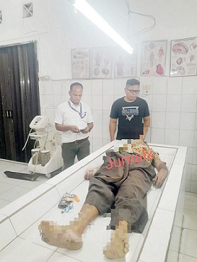 Jenajah James Silitonga saat diruangan jenajah RSUD dr Djasamen Saragih Kota Pematangsiantar