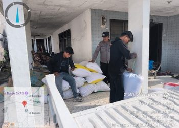 Bhabinkamtibmas Dampingi Penjualan Jagung Petani Binaan Kapolseķ Siantar Marihat ke Bulog Cabang Pematangsiantar