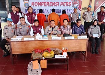 Wakapolres Pematangsiantar Kompol Budiono Saputro SH. MHv gak pimpin press release