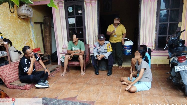 Personil piket Polsek Siantar Timur respon cepat mediasi pertengkaran keluarga di Jalan Sentosa Bawah