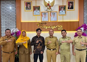 Wali Kota Tanjungbalai Mahyaruddin Salim terima Kunjungan Ahmad Faris Hidayah