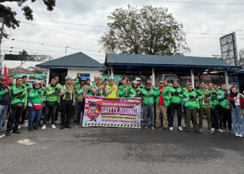 Kasat Lantas AKP Simon E. Simatupang, S.H., M.H., CPHR pimpin Aksi Keselamatan Tertib Berlalu Lintas Bersama Mitra Grab
