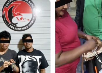 2 pengedar vape narkoba atau pod getar dan 1 bandar ditangkap polisi yang selalu
menjadikan parkiran apartemen menjadi lokasi transaksi. (Foto Ist)