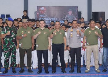 Wakapolres Pematangsiantar Kompol Budiono Saputro SH. MH mewakili Kapolres Pematangsiantar menghadiri Upacara Pembukaan Taekwondo Piala Pangdam 1/BB