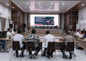 Wali Kota Pematangsiantar Wesly Silalahi SH MKn diwakili Sekda Junaedi A Sitanggang SSTP MSi menghadiri rapat persiapan pelaksanaan Wali Kota Cup Siantar Road Race 2026
