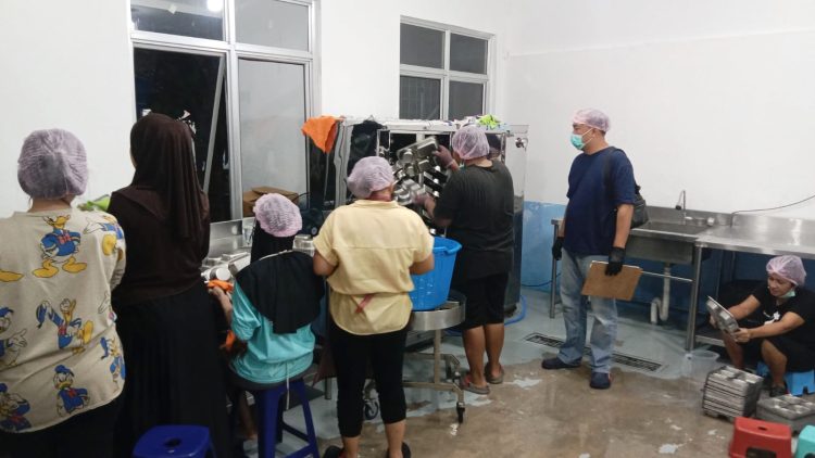 Siwas Polres Pematangsiantar Laksanakan Pengawasan Tata Kelola Program MBG di SPPG 2 YKB