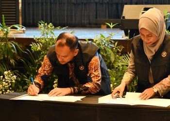 Sekda Nurmalini Marpaung bersama pemerintah daerah se-Sumut menandatangani kesepakatan bersama percepatan penurunan stunting