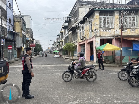 Personil Sat Samapta Polres Tanjungbalai Patroli Kota