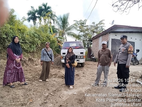Bhabinkamtibmas Kelurahan Bah Sorma AIPDA Fadlan Fahmi S.H melaksanakan sambang kamtibmas kepada Pokmas Sapangambei Manoktok Hitei