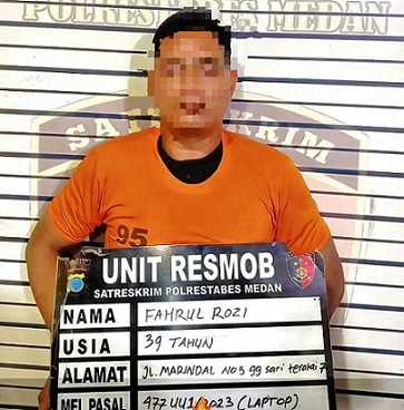 Pelaku pencuri laptop di gerbong kereta api yang ditangkap polisi. (Foto Ist)