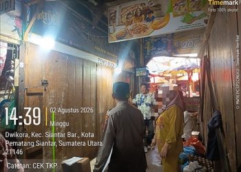 Personil piket Polsek Siantar Barat Cek TKP Dugaan Pencurian di Pasar Horas