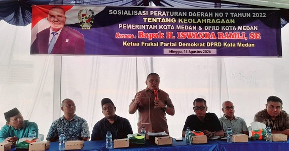 Ketua Fraksi Partai Demokrat DPRD Kota Medan, Iswanda Ramli saat pelaksanaan Sosperda Peraturan Daerah (Perda) No. 7 Tahun 2022 tentang Keolahragaan. (Foto Ist)