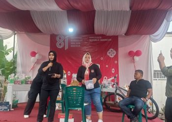 Anggota DPRD Kota Medan Lailatul Badri saat hadiri ragam lomba dalam rangka menyambut HUT ke-81 RI. (Foto Ist)