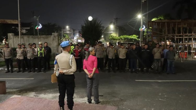 Kapolres Pematangsiantar AKBP Sah Udur T.M. Sitinjak SH. SIK. MH pimpin apel KRYD