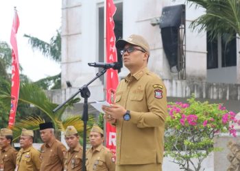 Wakil Wali Kota Tanjungbalai Muhammad Fadly Abdina memimpin apel Pemerintahan