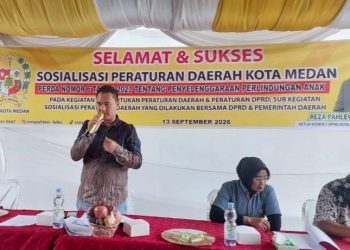 Ketua Komisi 1 DPRD Medan, Reza Pahlevi Lubis S.Kom saat sosper Perda Kota Medan Nomor 6 Tahun 2023 tentang Penyelenggaraan Perlindungan Anak, di Jalan Kapten Sumarsono, Kelurahan Helvetia Timur, Kecamatan Medan Helvetia (Foto Ist)