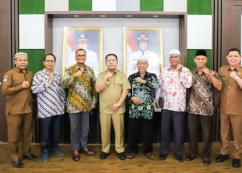 Wali Kota Pematangsiantar Wesly Silalahi SH MKn menerima audiensi FKUB Kota Pematangsiantar