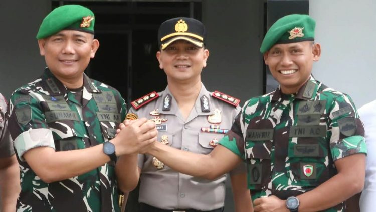 Kapolres Simalungun AKBP Dr. Hendri Nupia Dinka Barus, S.H., S.I.K., M.M kunjungan silaturahmi ke Mako Brigif TP 036/Harajaon Marpitu dan Batalyon Infanteri TP 901/Suhul Gading