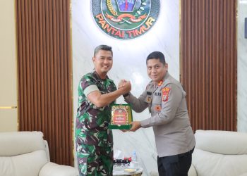 Kapolres Pematangsiantar AKBP Dhana Noer Kurniawan, S.I.K., M.M kunjungan silaturahmi dengan Danrem 022/PT Kolonel Inf. Sandi Komidianto S.I.P., M.I.P